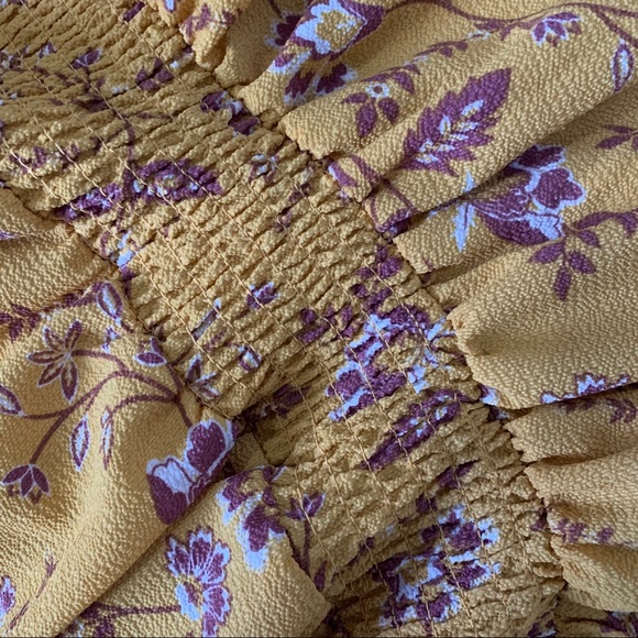 Yellow printed blouse - Picture 4 of 6